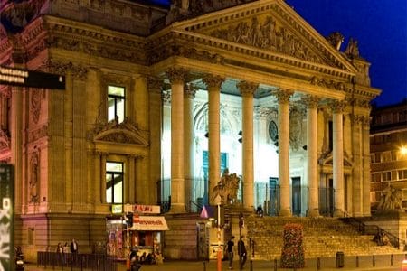 El edificio de la Bolsa en Bruselas