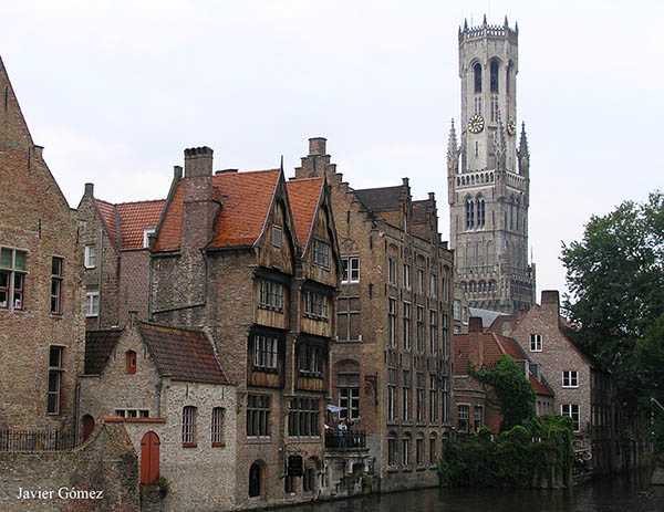 Campanario de Brujas - Belfort