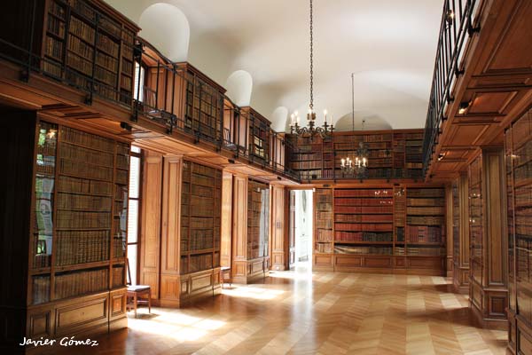 Biblioteca del castillo de Beloeil