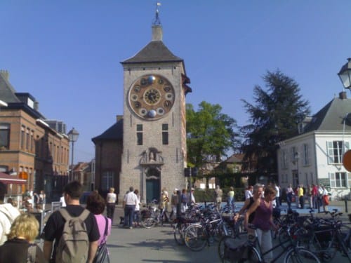 La Zimmertoren de Lier, torre y reloj astronómico La Zimmertoren de Lier, torre y reloj astronómico