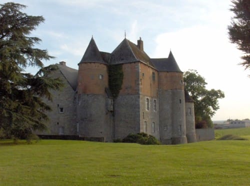 El Castillo de Fosteau, historia en Hainaut