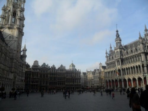 Tres días en Bruselas, Dinant y Namur Tres días en Bruselas, Dinant y Namur