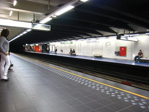 Metro de Bruselas