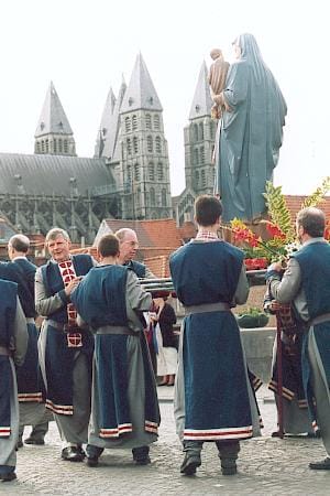 Gran Procesión de Tournai, historia y tradición
