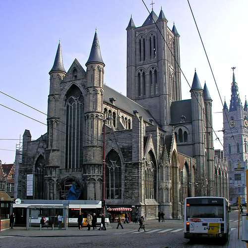 La Iglesia de San Nicolás en Gante : Sobre Bélgica